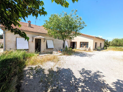   dans le triangle NIMES/ALES/SOMMIERES, id�al artison pour professionnel,  maison de type F4 avec 400 m2 de gar Maison - 4 pi�ce(s) - 94 m�