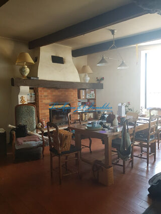  Maison  vendre 6 pices 232 m