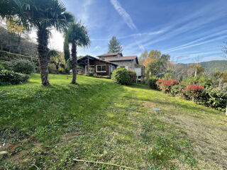  Proprit/chteau  vendre 8 pices 274 m