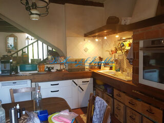  Maison  vendre 6 pices 232 m