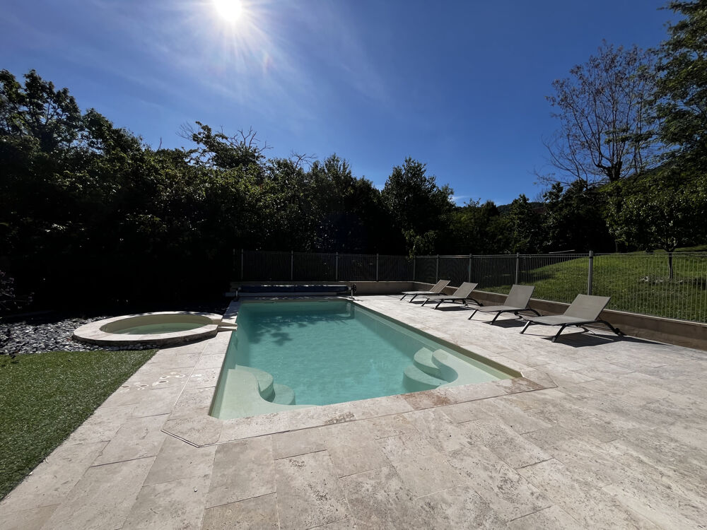 Vente Maison Proche Les Mages, belle villa de type F6 avec d�pendances, piscine sur 3985 m2 de terrain clos Le martinet