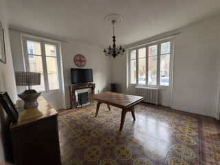  Maison � vendre 8 pi�ces 205 m�