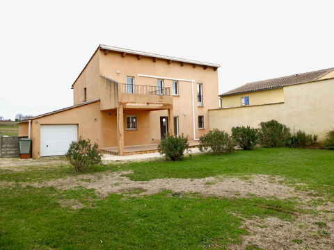   Proche de Saint Ambroix maison  F4 avec garage sur 696 m2 de terrain Maison - 4 pi�ce(s) - 117 m�