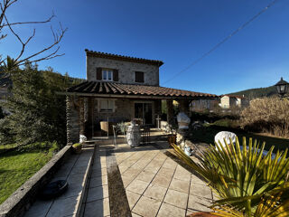  Maison � vendre 7 pi�ces 211 m�