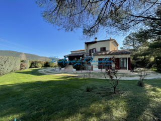  Maison  vendre 7 pices 210 m