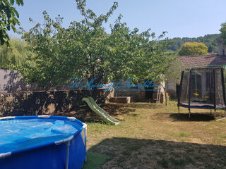  Maison  vendre 6 pices 232 m