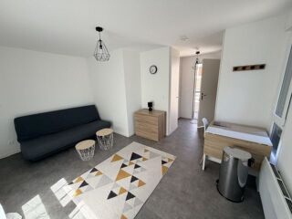  Appartement à louer 1 pièce 23 m²
