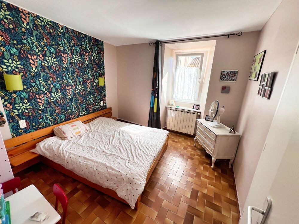 Vente Maison Maison cour garage Aigues vives