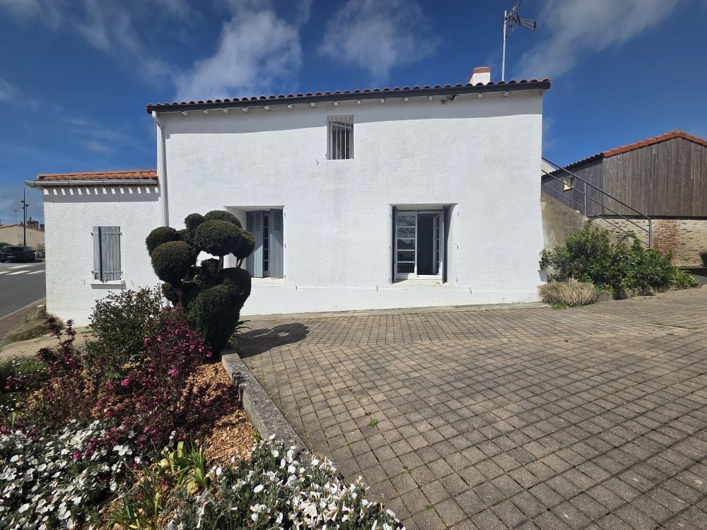 Vente Maison Maison de village Coeur de Bourg Landevieille