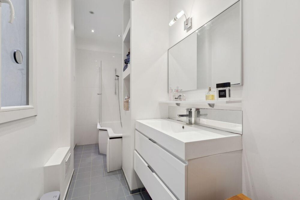 Vente Appartement 5 Pièces parking Paris 16