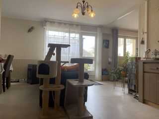  Immeuble � vendre 1 pi�ce 220 m�