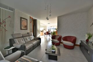  Maison � vendre 8 pi�ces 140 m�