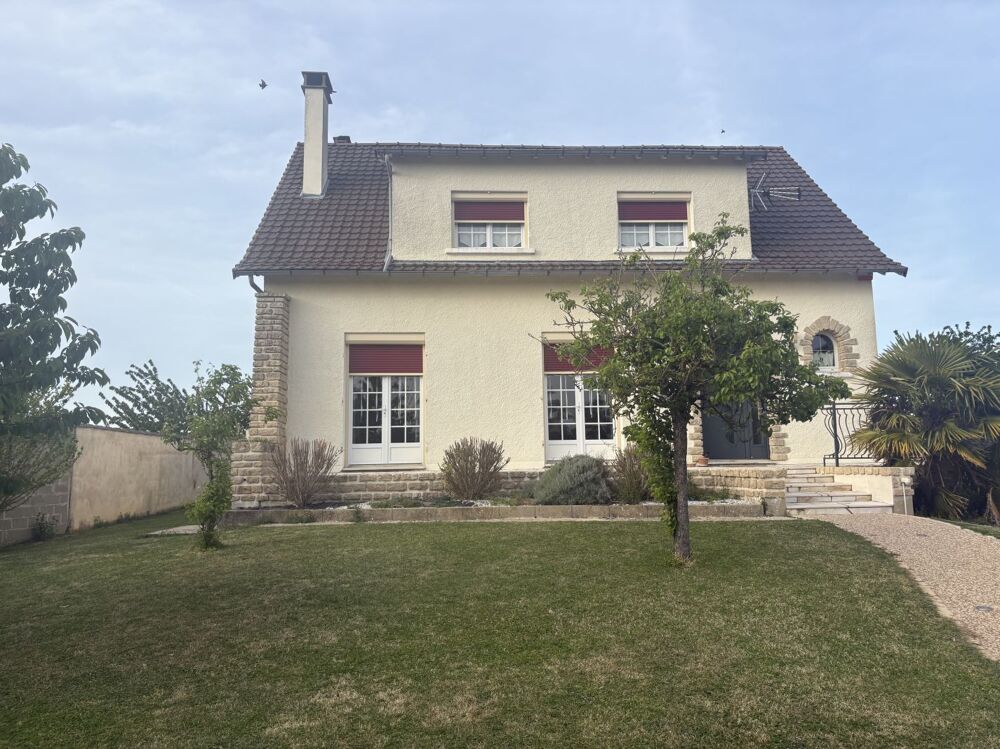 Maison 10 pièces 249 m² · à Coulon · 249 m² · 358 000 €