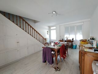  Maison � vendre 8 pi�ces 165 m�