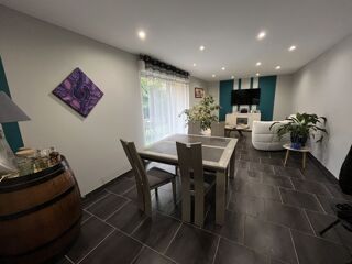  Maison � vendre 5 pi�ces 180 m�