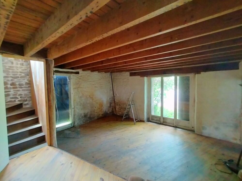 Vente Maison Maison ref.7195 à rénover, dépendances Le ham
