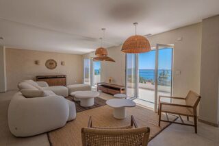  Maison 7 pi�ces 231 m� Roquebrune sur argens