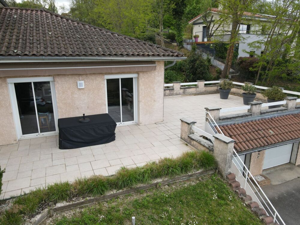 � vendre  Maison Frans (01480)