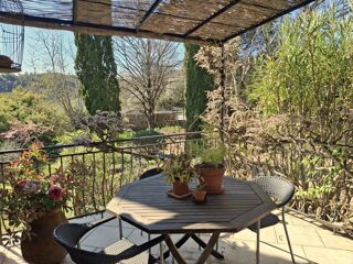  Maison  vendre 5 pices 194 m