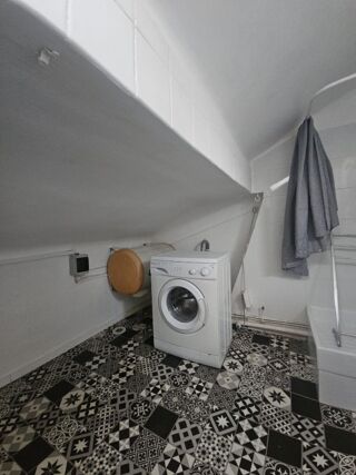  Appartement à louer 2 pièces 38 m²