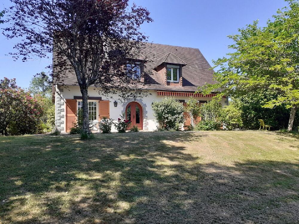 Maison 7 pièces 175 m² · à Saint Hilaire les Places · 175 m² · 293 290 €
