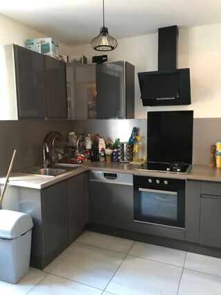  Immeuble � vendre 15 + pi�ces 700 m�