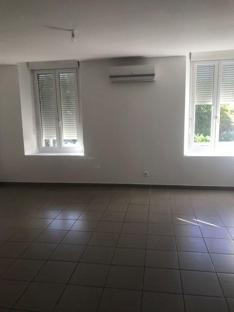  Appartement � louer 6 pi�ces 91 m� Allegre les fumades