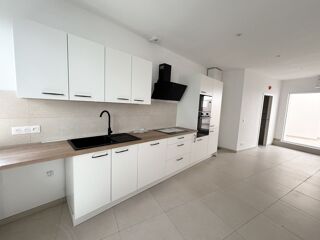 Appartement à louer 2 pièces 28 m²