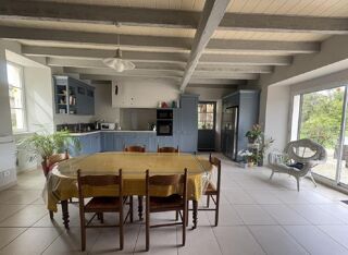  Maison  vendre 6 pices 192 m