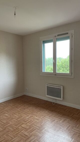  Maison  vendre 15 + pices 350 m