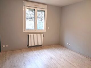  Maison à louer 4 pièces 99 m²
