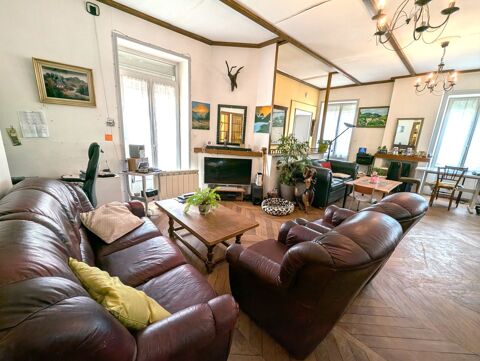   Maison Centre ville Maison - 6 pi�ce(s) - 127 m�