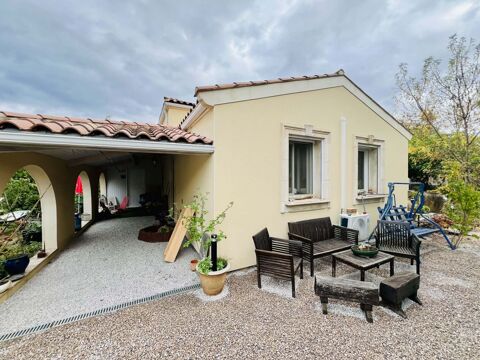   Maison garage et dépendances Maison - 6 pièce(s) - 200 m²