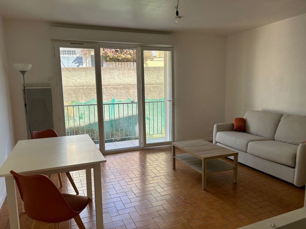 Location Appartement 1 Pièce meublé Nimes
