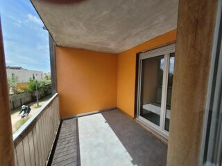 Appartement à louer 3 pièces 67 m²