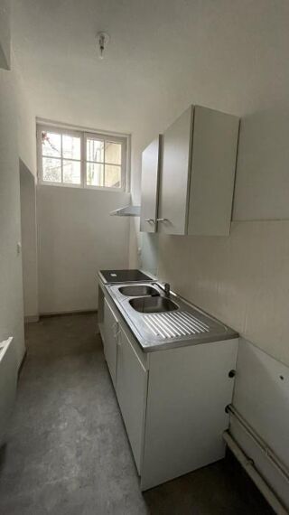 Location Appartement 3 Pièces En centre-ville Thiers
