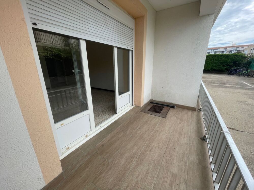 2 Pièces avec terrasse et parking