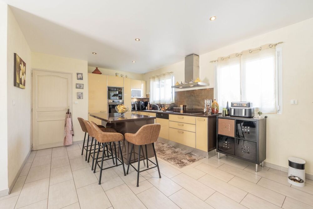 � vendre  Maison Mouxy (73100)