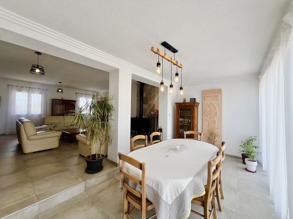 Vente Maison Maison  Belle villa familiale avec piscine Bessan