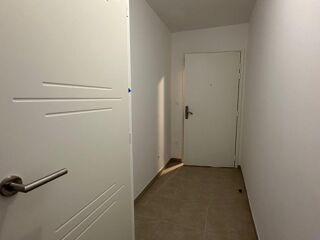  Appartement à louer 2 pièces 43 m²
