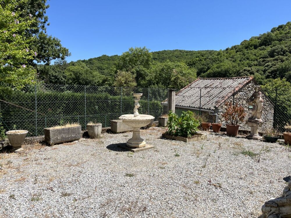 Vente Maison Maison GARAGES, TERRAIN ET DEPENDANCES Rieussec