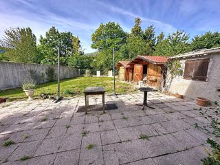  Maison � vendre 7 pi�ces 200 m� Soleilhas