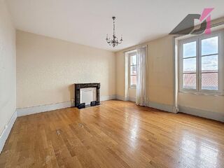  Maison  vendre 6 pices 183 m