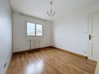  Maison à vendre 8 pièces 166 m²
