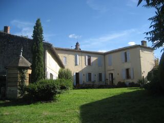 Maison 8 pièces 225 m² · à Barsac · 225 m² · 269 000 €