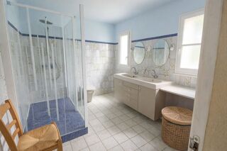  Maison à vendre 8 pièces 144 m²