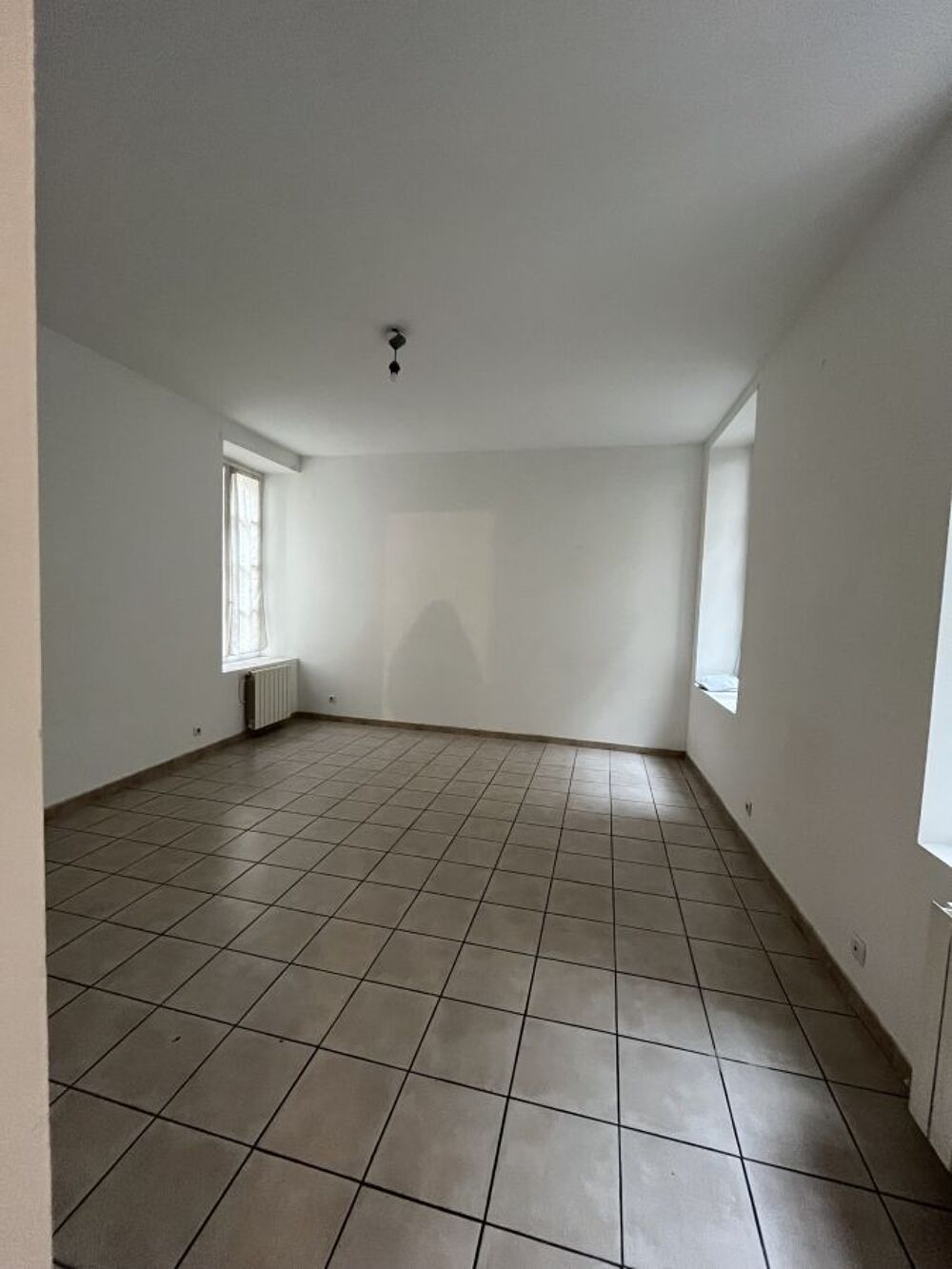 Location Appartement 1 Pièce Nimes