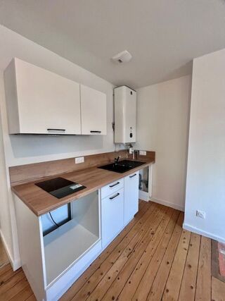  Appartement à louer 2 pièces 30 m²