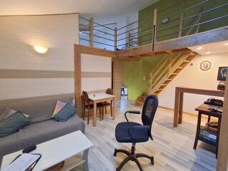  Immeuble  vendre 10 pices 300 m