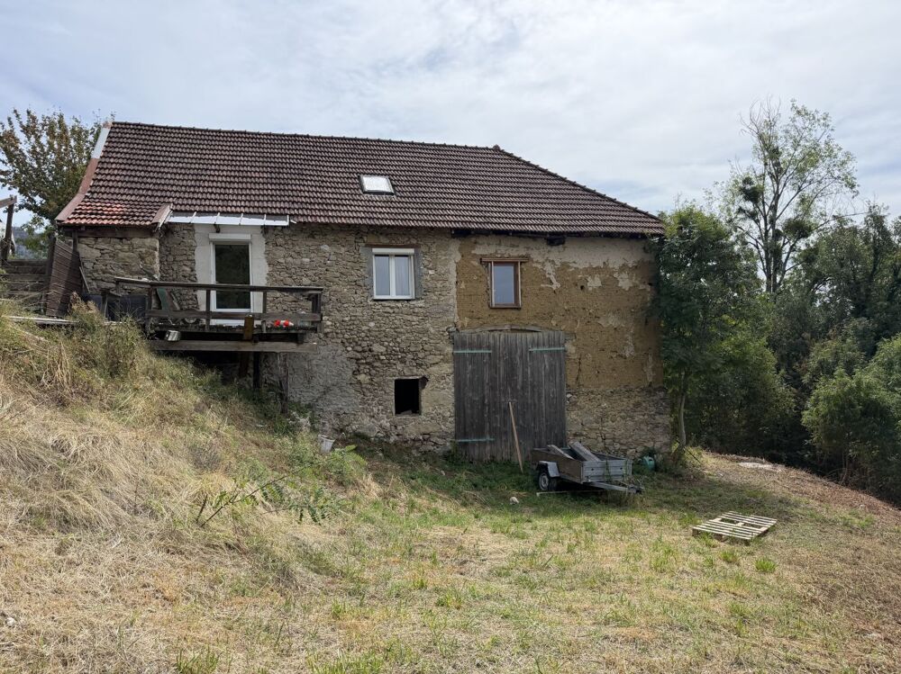 Vente Maison Maison 90m² hab sur 11500m² de terrain Gresin